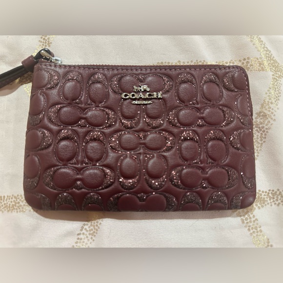 Coach Maroon Glitter Wristlet NWOT - Picture 2 of 4
